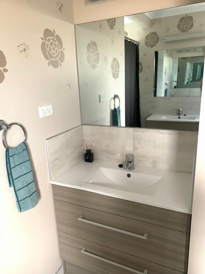 Kg Ensuite Palmerston North Exterior foto